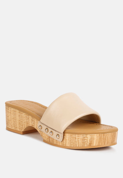 minny textured heel leather slip on sandals-1